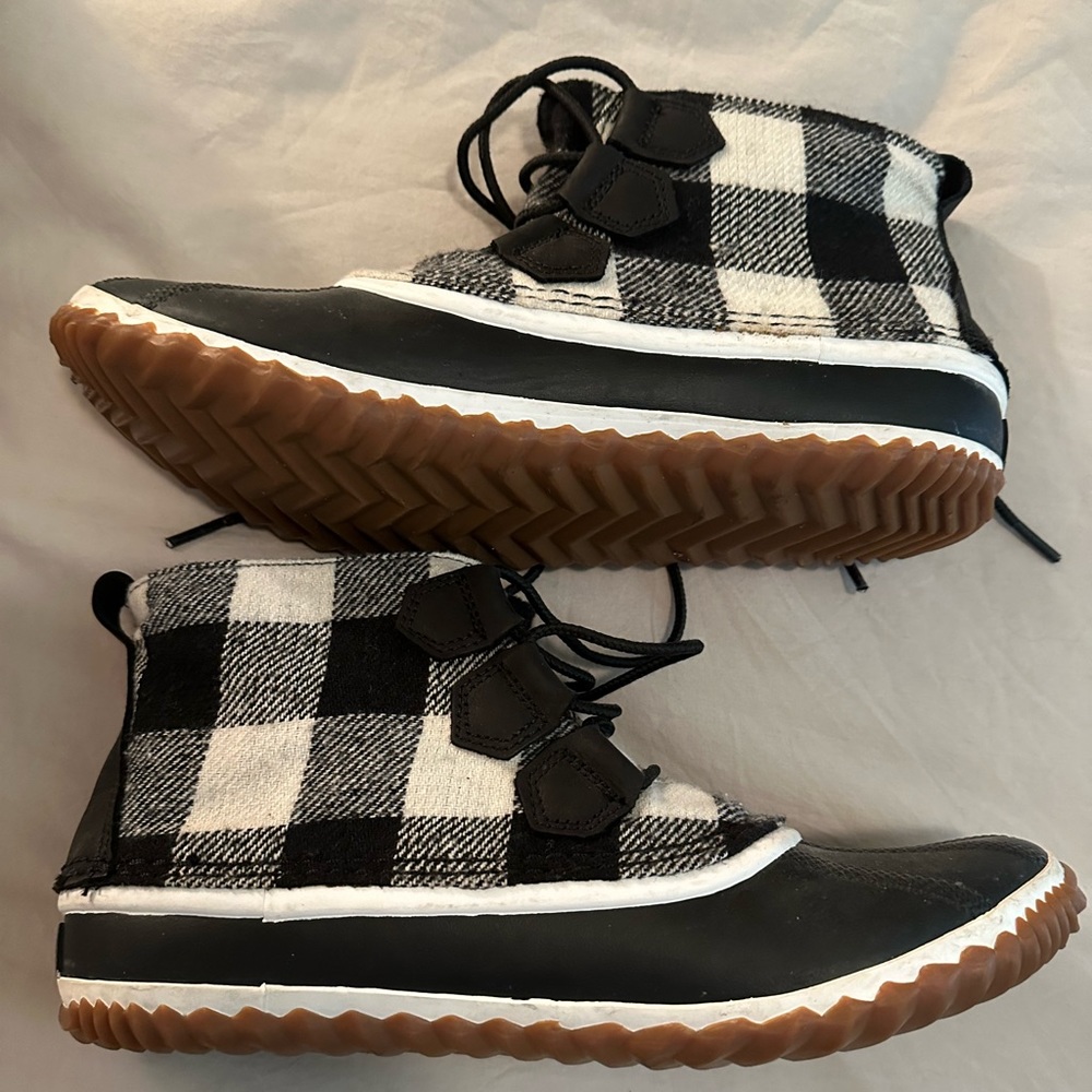 Sorel duck boots